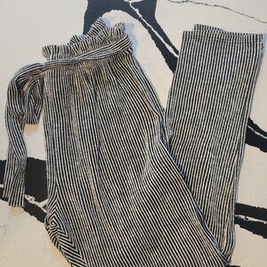 Black and white wide leg pants